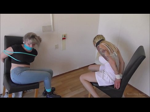 ❤️ Asılı / bağlanmış və ağzı bağlanmış / çətinlik içində olan qız ️ Porno az.cbddeluxe.top ❌️❤